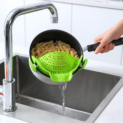 Silicone Pot Side Drain Stopper – Spill-Proof Strainer