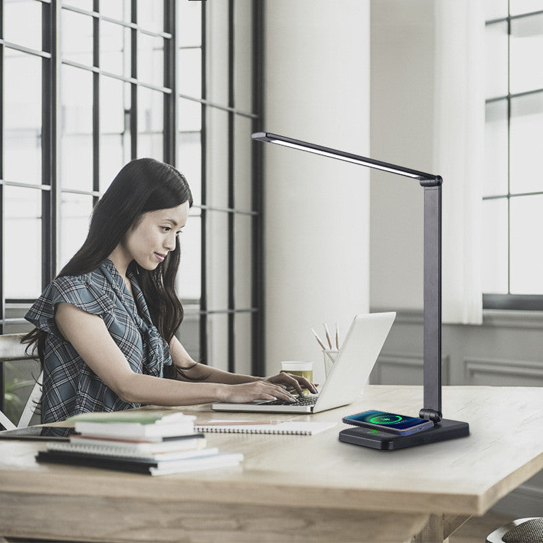 Wireless Charging Desk Lamp – 460LM 5-Colour Temp Dimmer