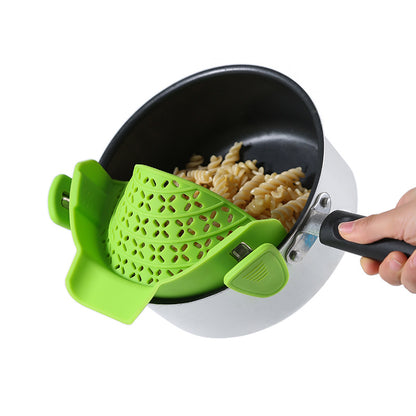 Silicone Pot Side Drain Stopper – Spill-Proof Strainer (view 2)